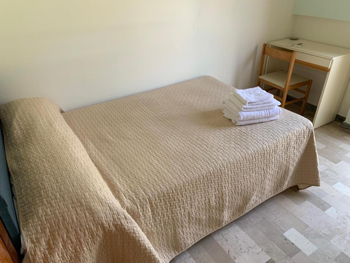 Hotel Levante Convenzionato Oltremare E Italia In Miniatura 里乔内 外观 照片